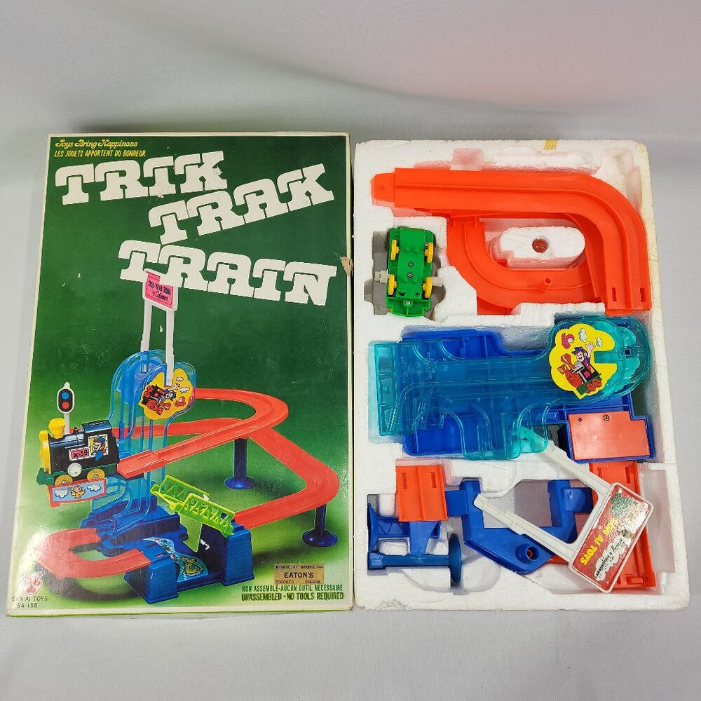 Trik-Trak Train Vintage Toy Rail Set By San Ai Toys
